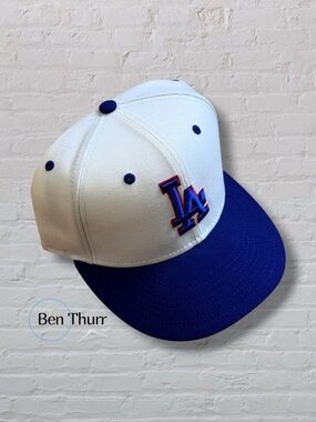 Size 7 1/8 - Hat Club Exclusive EX Chrome LA Dodgers Fitted